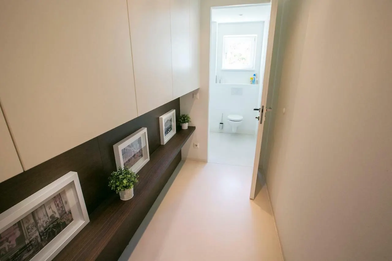 Luxury Apartments 