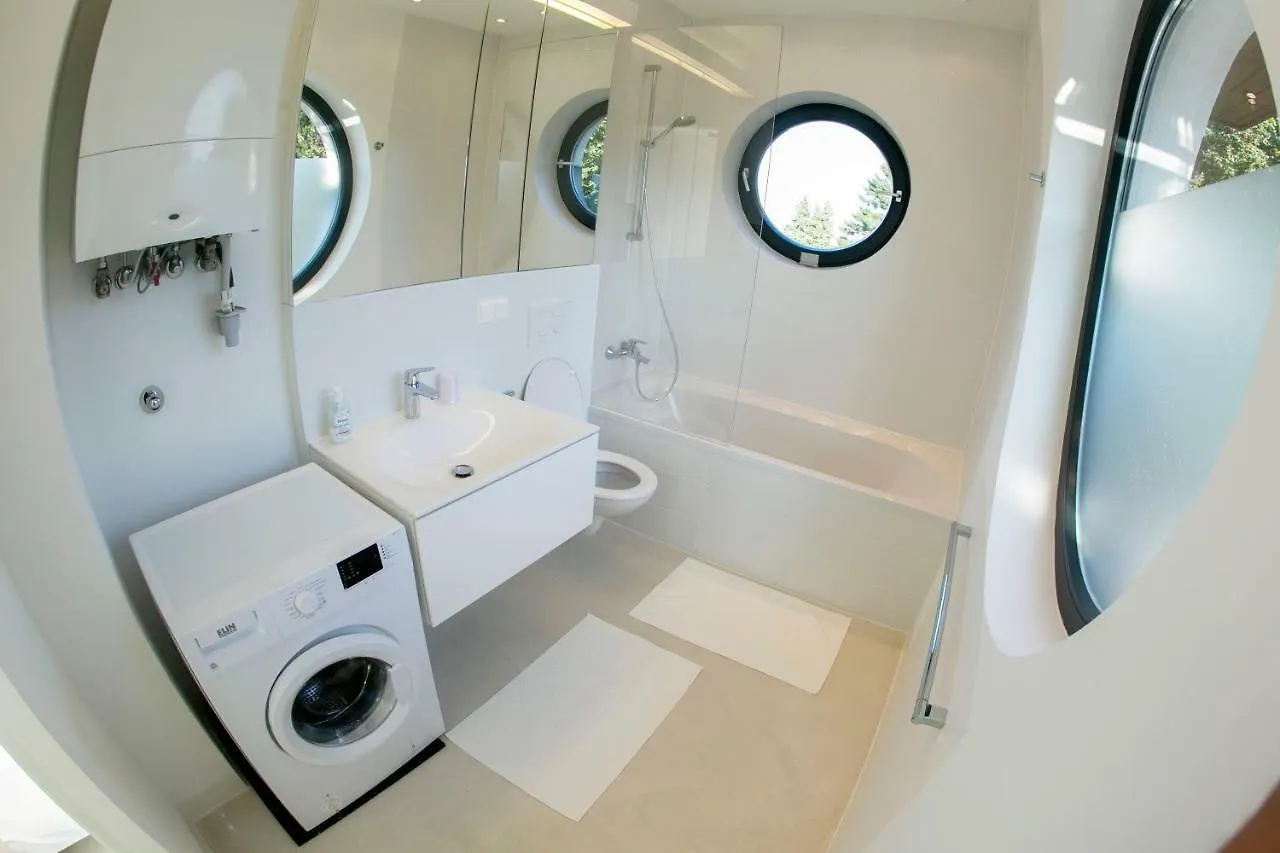 Luxury Apartments 